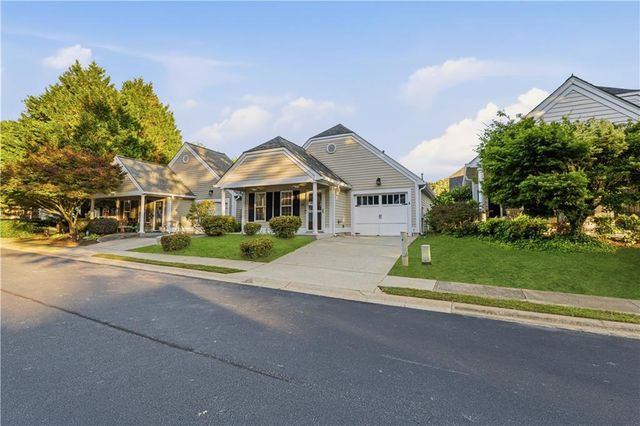 5062 Kathryn Glen Drive, Acworth, GA 30101