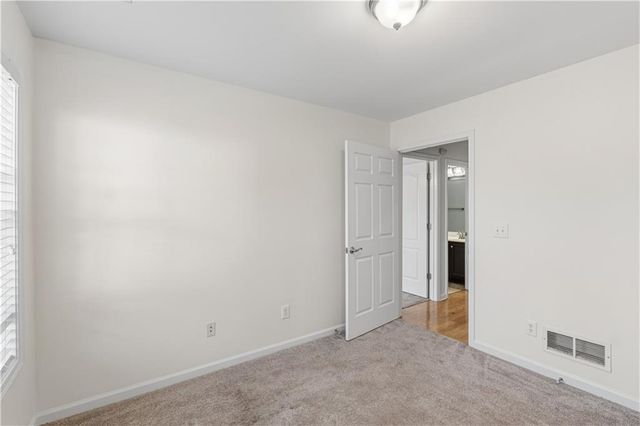 5062 Kathryn Glen Drive, Acworth, GA 30101