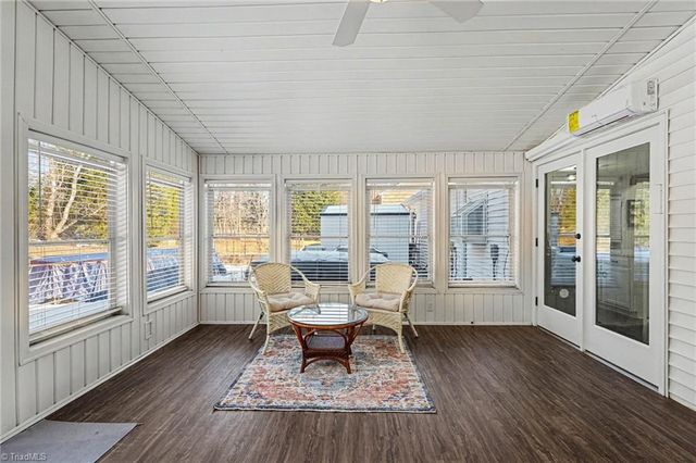 1423 Spring Hill Circle, Kernersville, NC 2724