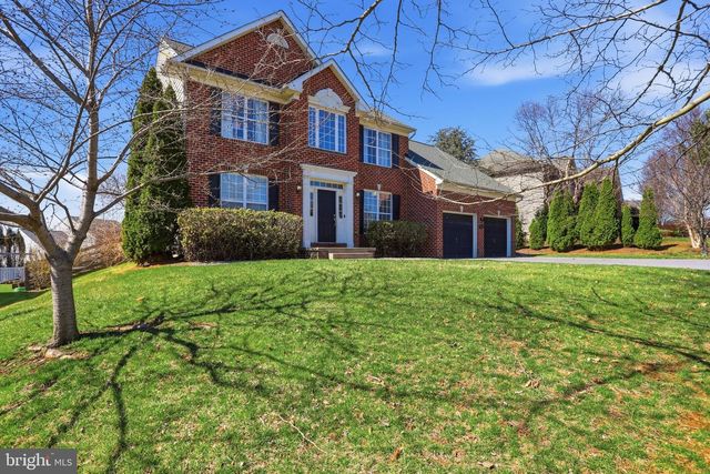 9542-9542 MORNING WALK DR, Hagerstown, MD 21740
