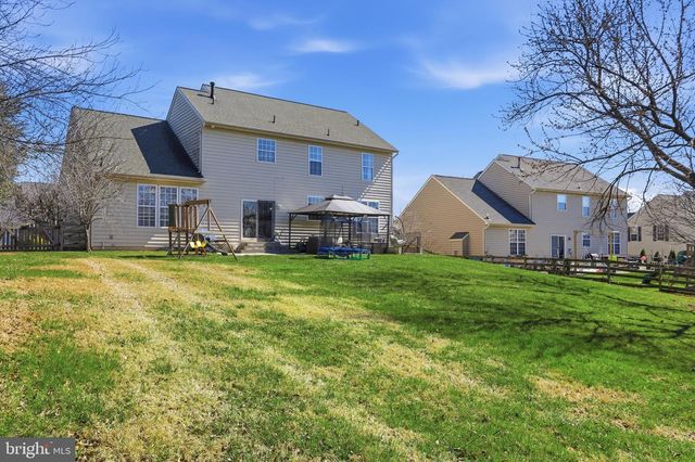 9542-9542 MORNING WALK DR, Hagerstown, MD 21740