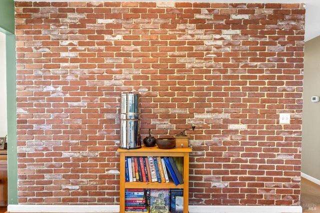 182 Fairview Dr, Vacaville, CA 95687