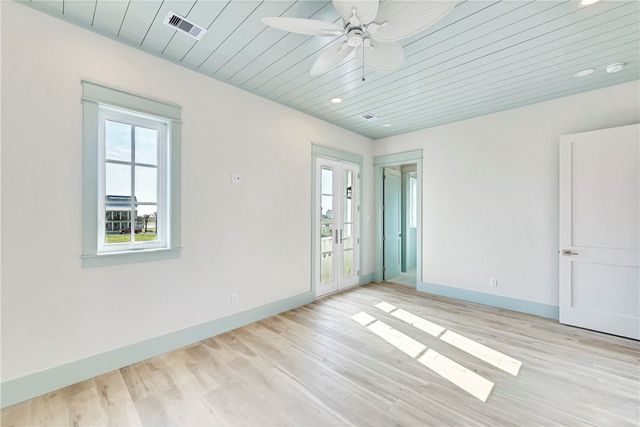 154 Speckled Egg Lane, Port Aransas, TX 78373