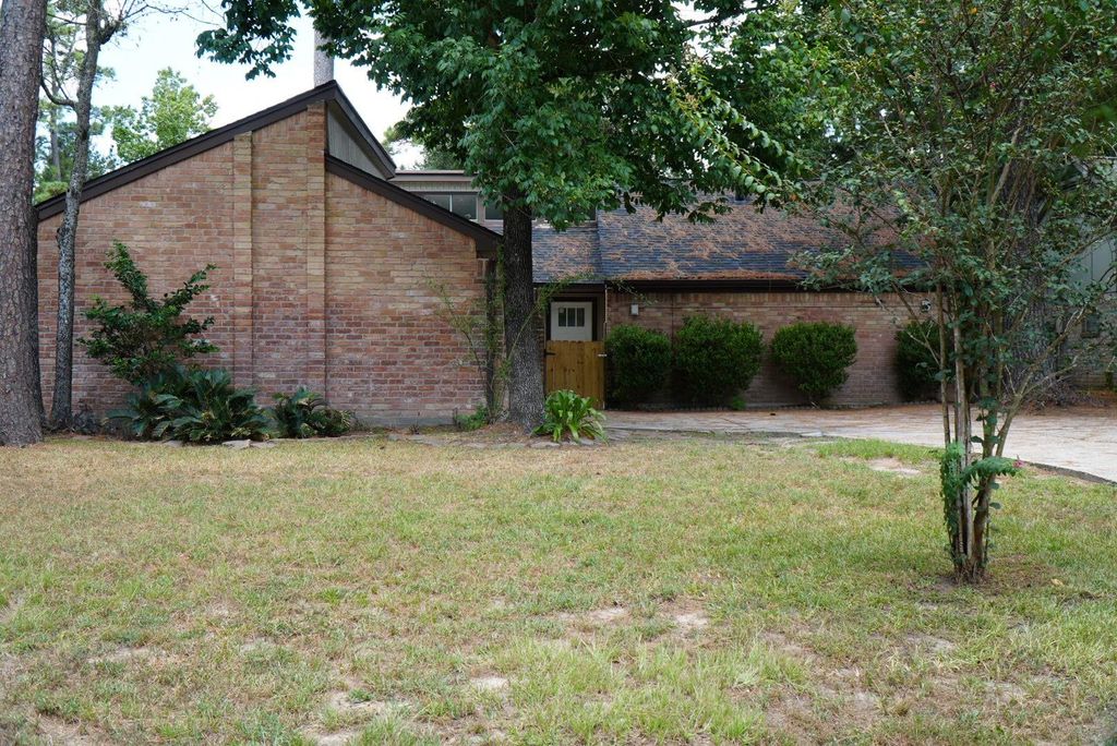 22707 Cranberry Trail, Spring, TX 77373