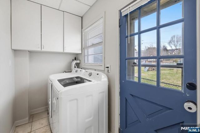 21 Center Street, Mount Olive Township, NJ 07828