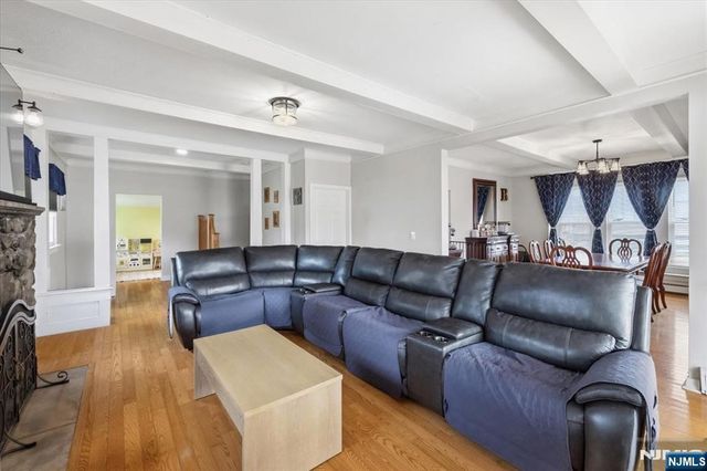 21 Center Street, Mount Olive Township, NJ 07828
