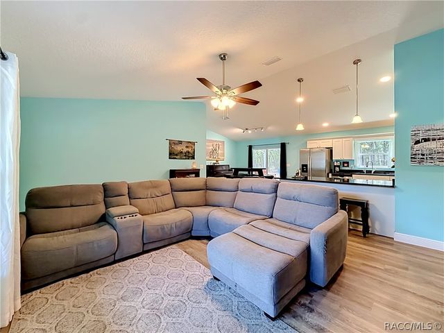 4789 N Capistrano Loop, Beverly Hills, FL 34465