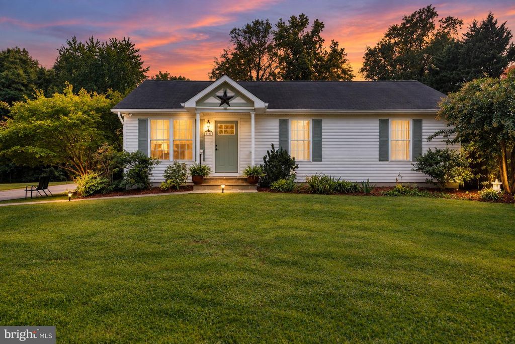 1197 CARRS RD, Annapolis, MD 21409