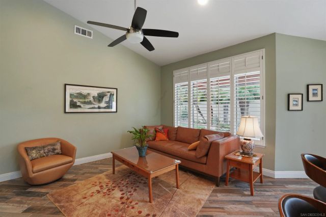 397 Moonstone Bay, Oceanside, CA 92057