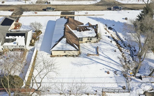 22646 Lawndale Avenue, Richton Park, IL 60471