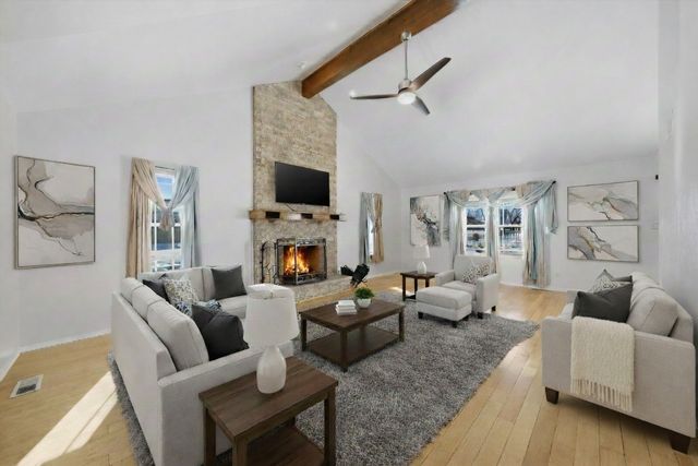 22646 Lawndale Avenue, Richton Park, IL 60471