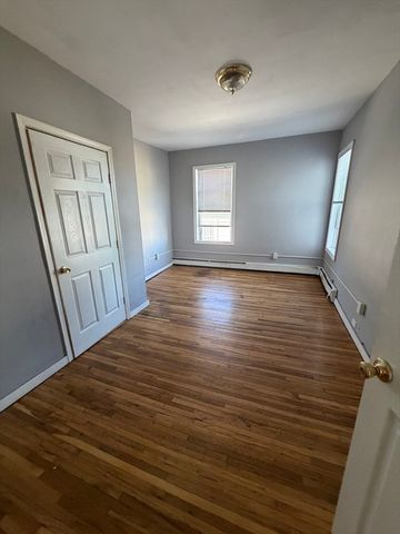 43 Adams St 2, Lynn, MA 01902