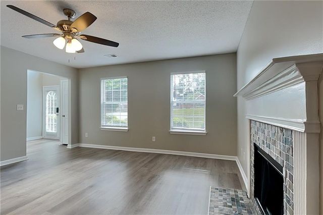 6469 Lester Lane, Stone Mountain, GA 30087