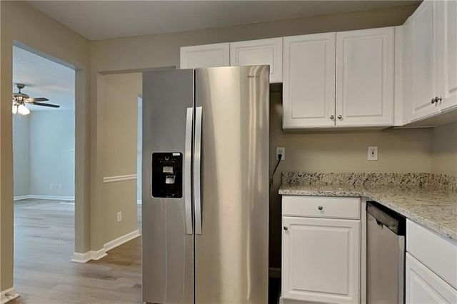 6469 Lester Lane, Stone Mountain, GA 30087