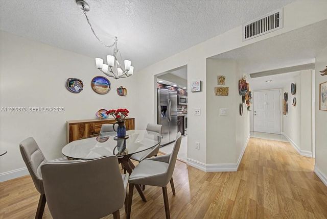 1600 SW 127th Way 102C, Pembroke Pines, FL 33027