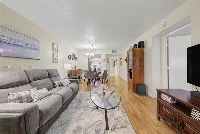 1600 SW 127th Way 102C, Pembroke Pines, FL 33027