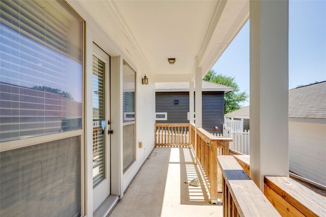 483 McGarity, Kyle, TX 78640