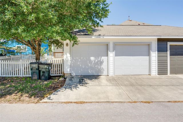 483 McGarity, Kyle, TX 78640