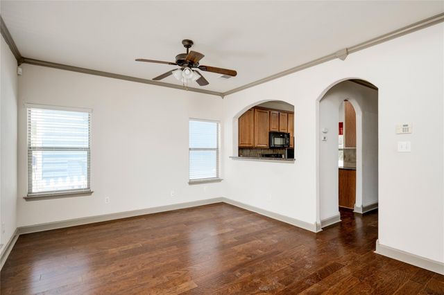 483 McGarity, Kyle, TX 78640