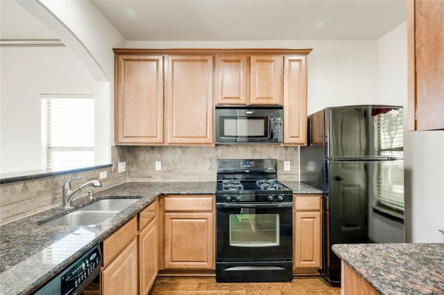 483 McGarity, Kyle, TX 78640