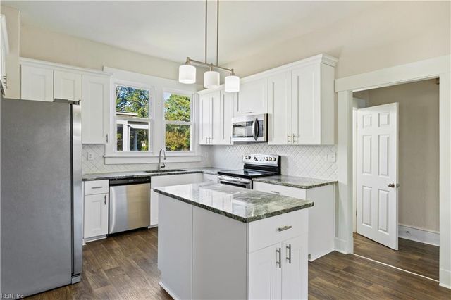 205 Bosley AVE, Suffolk, VA 23434