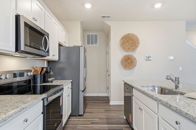 116 MEADOW RIDGE WAY, Staunton, VA 24401