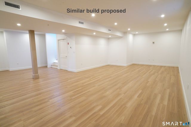 35 Oronoque Hills Road, Stratford, CT 06614