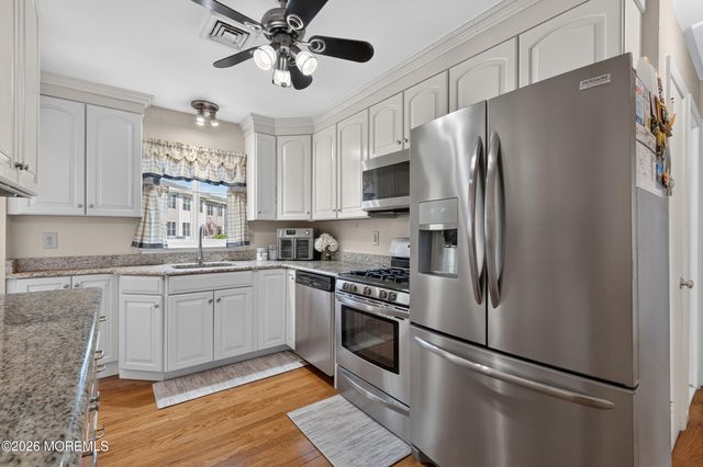 27 W First Street, Keyport, NJ 07735
