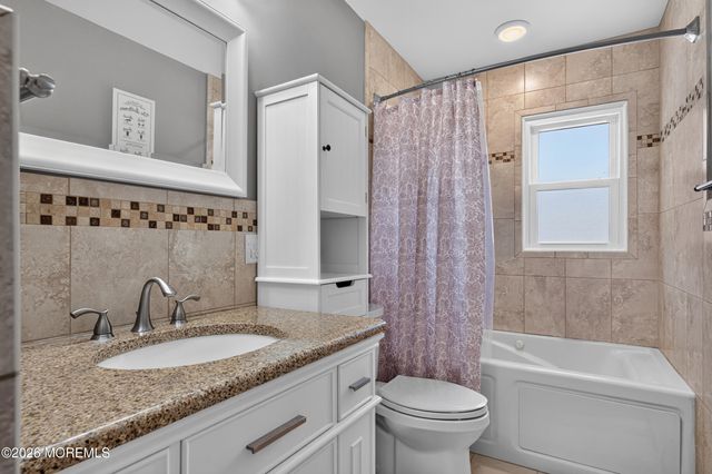 27 W First Street, Keyport, NJ 07735