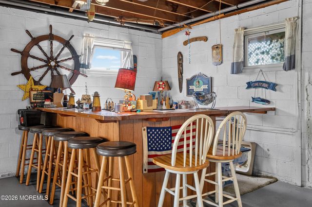 27 W First Street, Keyport, NJ 07735