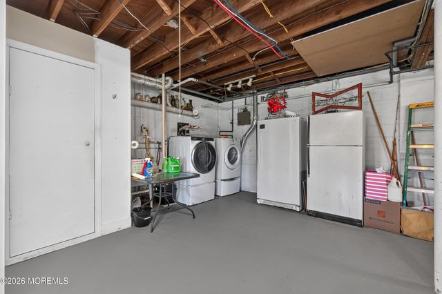 27 W First Street, Keyport, NJ 07735