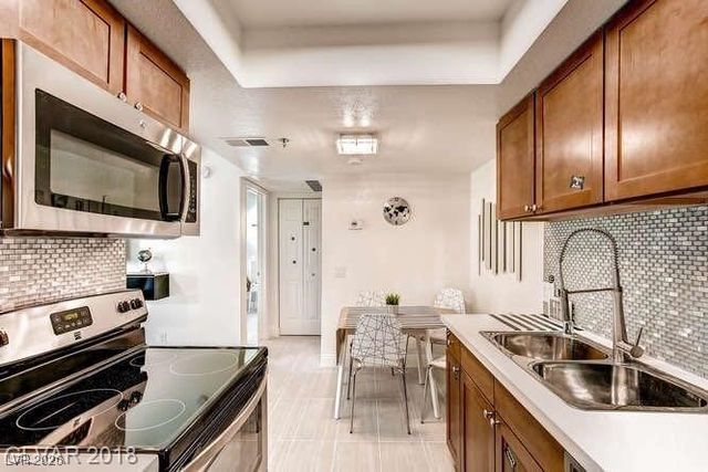 4200 South Valley View Boulevard 3051, Las Vegas, NV 89103