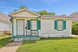 1819 N 19th Street, Nederland, TX 77627