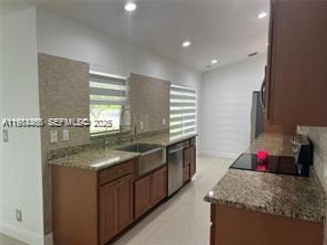 15854 Tangelo Blvd, Loxahatchee, FL 33412