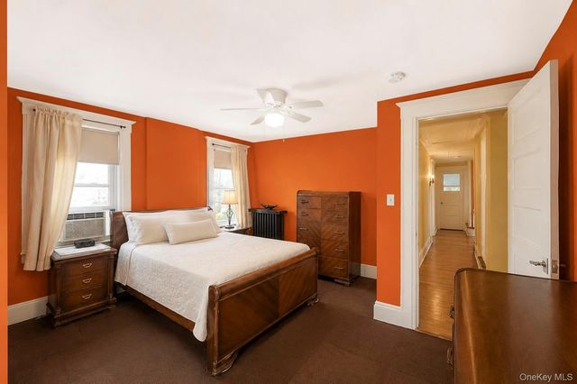 359 Roosevelt Avenue, Freeport, NY 11520