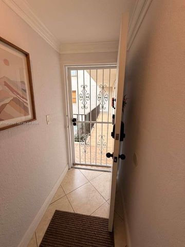 5501 NW 7th Street E207, Miami, FL 33126
