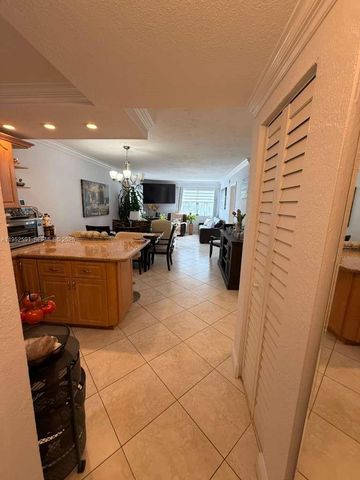 5501 NW 7th Street E207, Miami, FL 33126