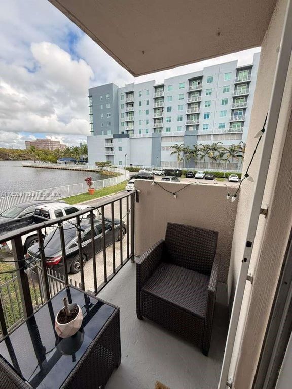 5501 NW 7th Street E207, Miami, FL 33126