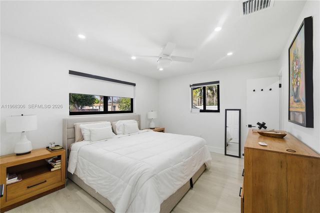 7491 Raleigh St, Hollywood, FL 33024