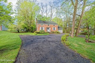 1832 Union Street, Niskayuna, NY 12309