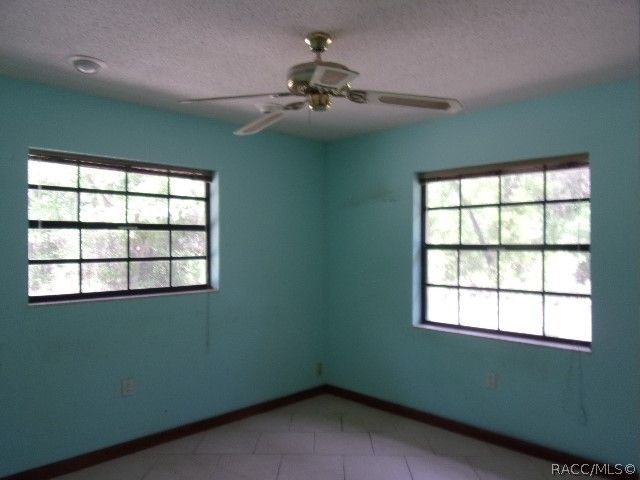 8342 N Pine Haven Point, Crystal River, FL 34428