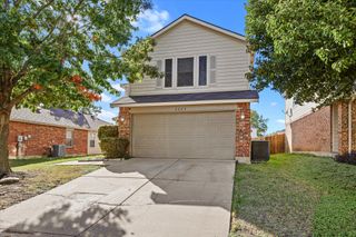 4824 Waterford Drive, Fort Worth, TX 76179