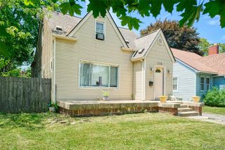 119 N Genesee Avenue, Pontiac, MI 48341