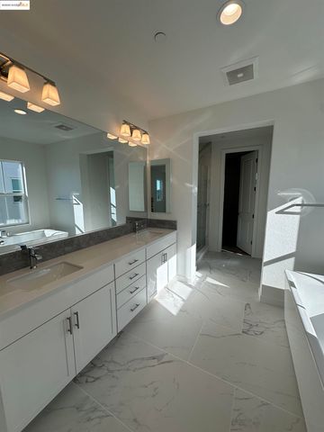 689 Point Place, Bethel Island, CA 94511