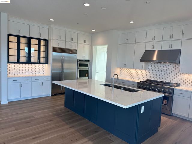 689 Point Place, Bethel Island, CA 94511