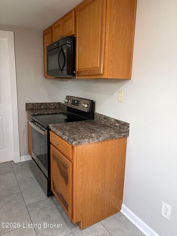 604 Winkler Ave, Louisville, KY 40208