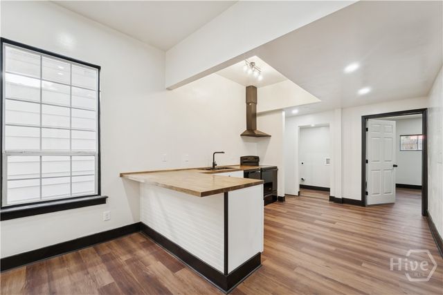 604 W 40th Street, Savannah, GA 31415