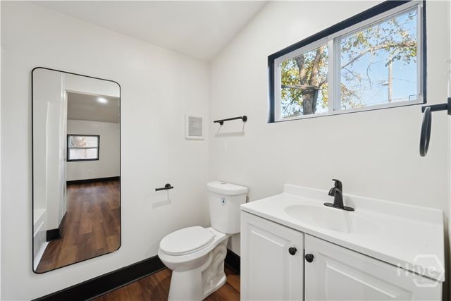 604 W 40th Street, Savannah, GA 31415