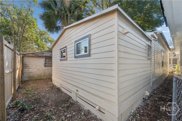 604 W 40th Street, Savannah, GA 31415
