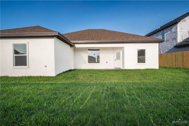 406 La Laguna Road, Mission, TX 78572